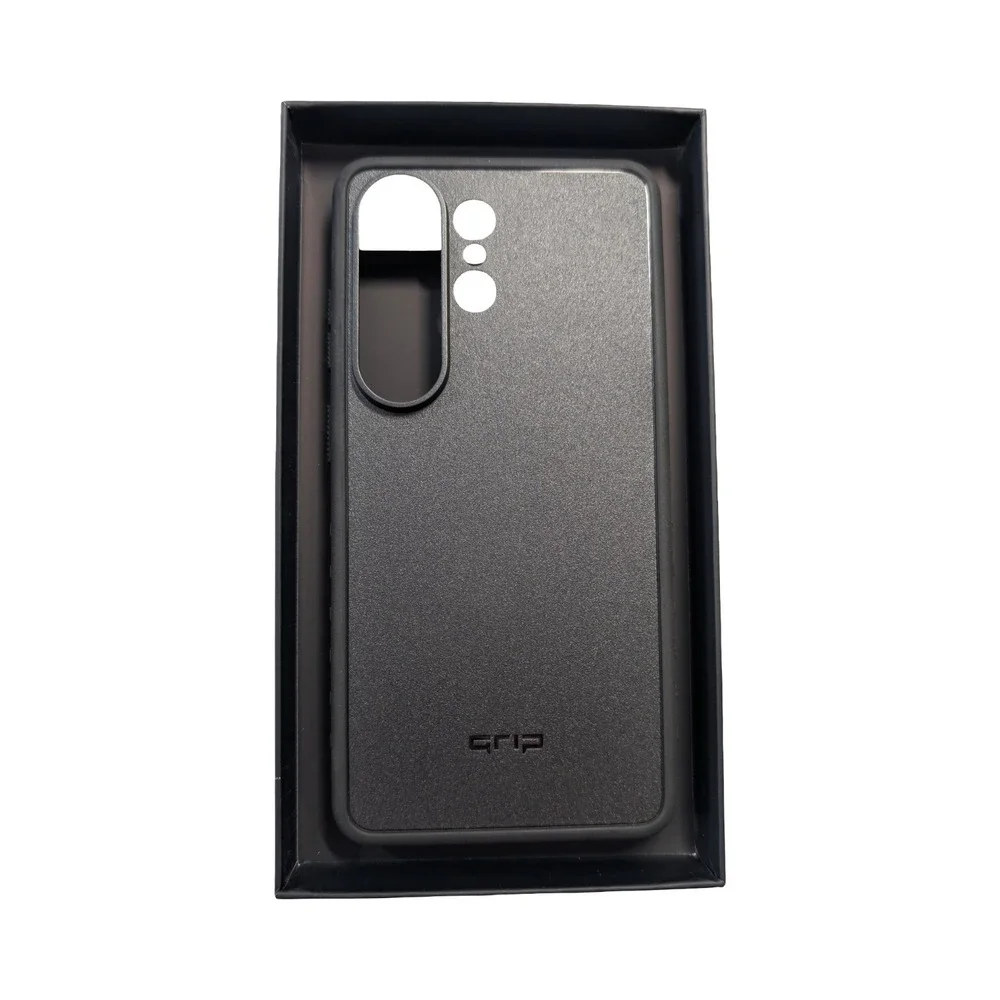Gg2-O dbrand - Grip Case with Magnets for Samsung Galaxy S26 Ultra - Black